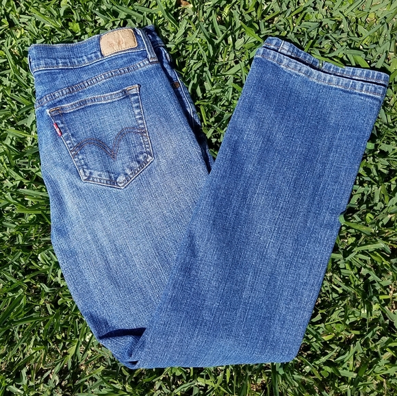 size 10 in levi jeans